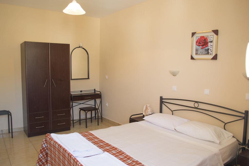 Dorana Apartments & Trekking Hotel Diafani Exterior photo